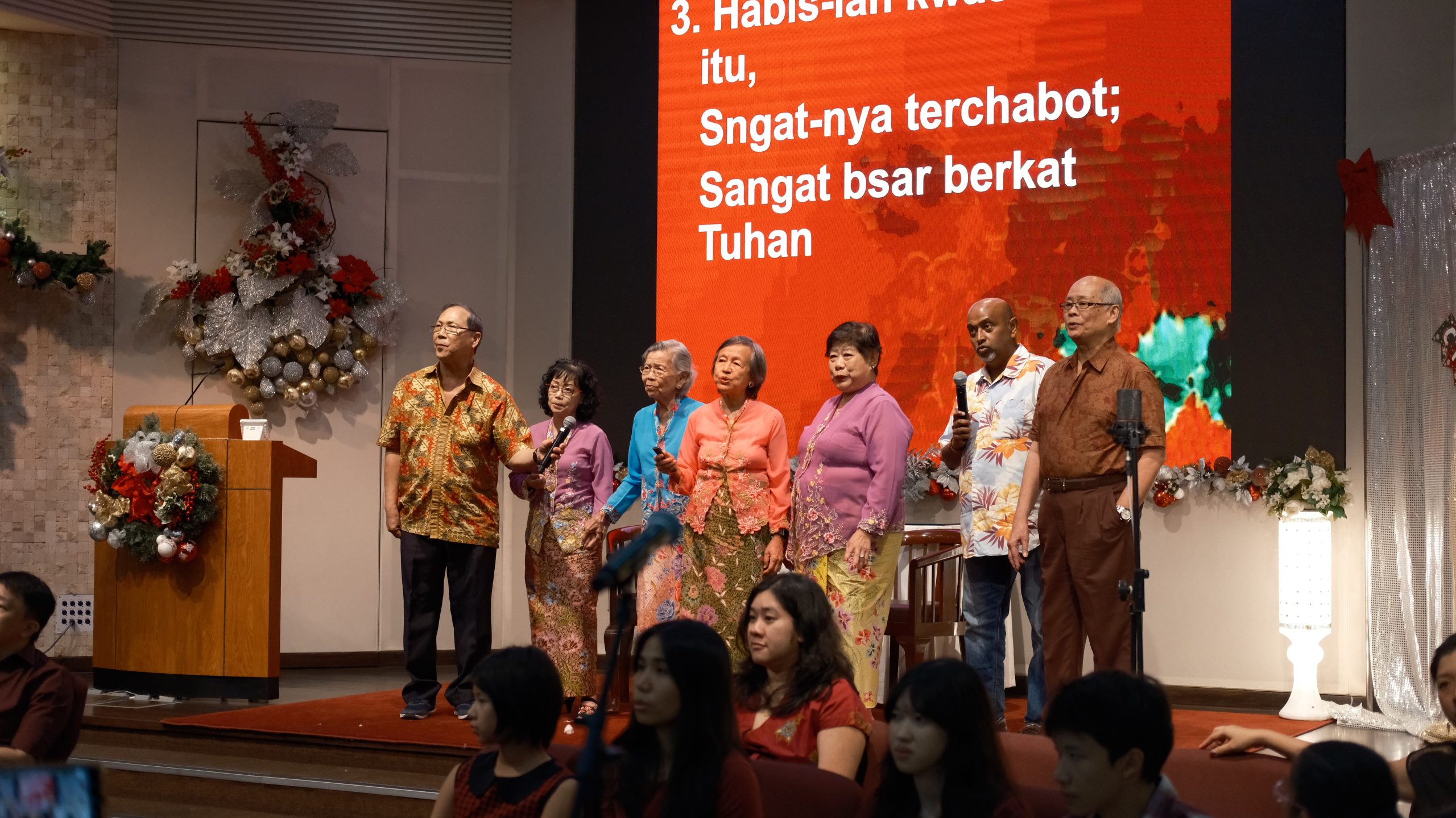 FBEA0DD8-33DB-49B0-8EFF-D4DADF7A4474